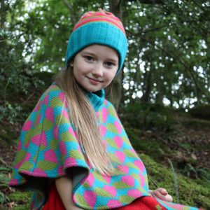 Heart Poncho Irish Childrens Knitwear PONCHO6-2 Linda Wilson Knitwear Irish Designer Limerick