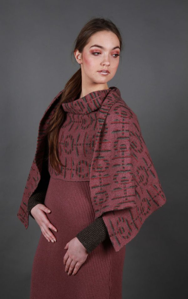 Retro Flower Patterned WRPSCF2c-4 Linda Wilson Irish Knitwear Designer Limerick