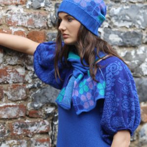 Retro Petal Pull Through Scarf 2 Linda Wilson Irish Knitwear Designer Limerick