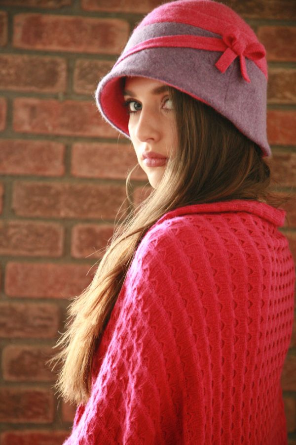 Two Tone Bow Hat HAT11-5 Linda Wilson Irish Knitwear Designer